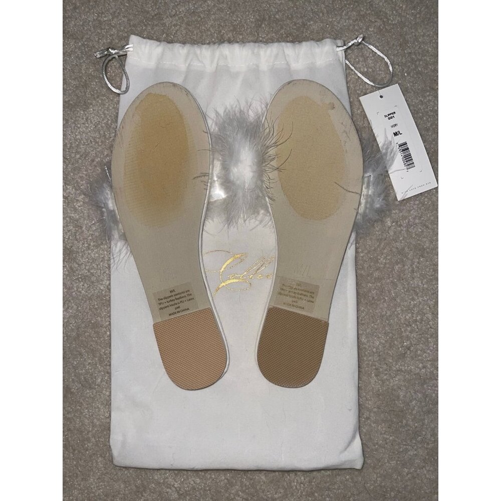 Rya Collection White Bridal Feather Slides - Picture 4 of 4